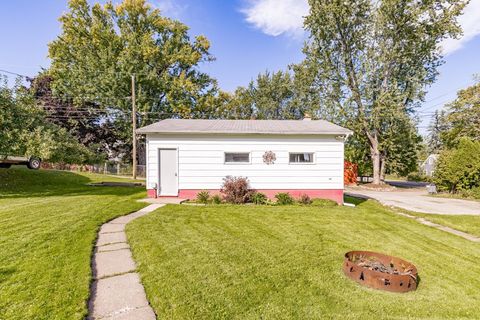 Tiny photo for 4225 Gladstone St, Duluth, MN 55804 (MLS # 6122162)