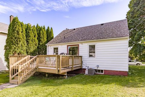 Tiny photo for 4225 Gladstone St, Duluth, MN 55804 (MLS # 6122162)