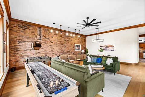 Tiny photo for 1 N Lake Ave, Duluth, MN 55805 (MLS # 6127115)