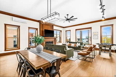 Tiny photo for 1 N Lake Ave, Duluth, MN 55805 (MLS # 6127115)