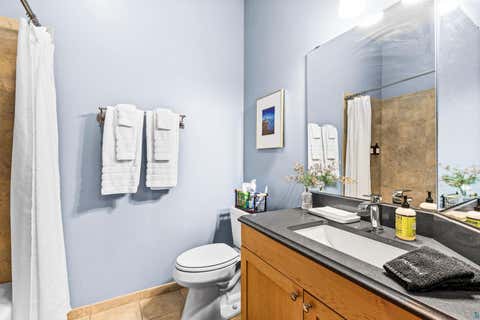 Tiny photo for 1 N Lake Ave, Duluth, MN 55805 (MLS # 6127115)