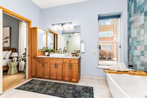 Tiny photo for 1 N Lake Ave, Duluth, MN 55805 (MLS # 6127115)