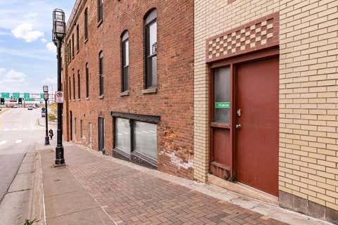 Tiny photo for 1 N Lake Ave, Duluth, MN 55805 (MLS # 6127115)