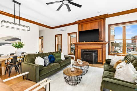 Tiny photo for 1 N Lake Ave, Duluth, MN 55805 (MLS # 6127115)