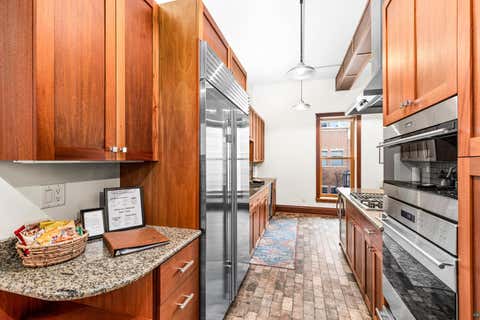 Tiny photo for 1 N Lake Ave, Duluth, MN 55805 (MLS # 6127115)