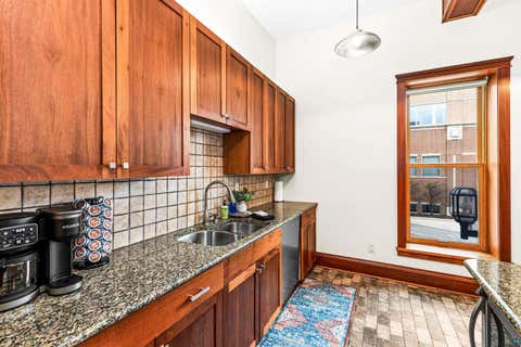 Tiny photo for 1 N Lake Ave, Duluth, MN 55805 (MLS # 6127115)