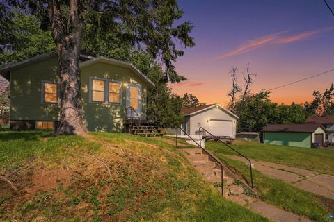 Tiny photo for 105 N Boundary Ave, Proctor, MN 55810 (MLS # 6126686)