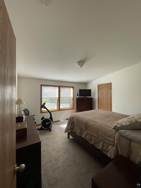Tiny photo for 52 Burger Dr, Duluth, MN 55808 (MLS # 6128450)