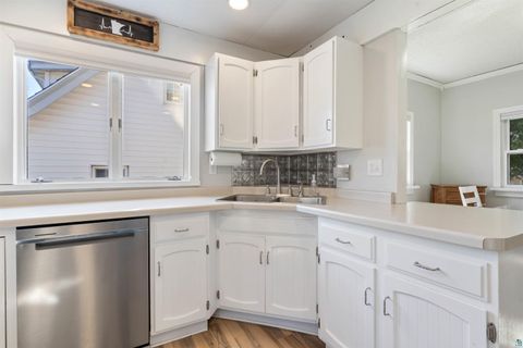 Tiny photo for 505 Spear Ave, Duluth, MN 55803 (MLS # 6124811)