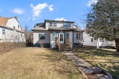 Photo of 505 Spear Ave, Duluth, MN 55803 (MLS # 6124811)