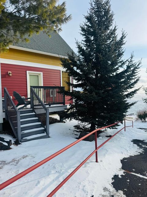 Tiny photo for 520 Fjord Tr, Beaver Bay, MN 55601 (MLS # 6123437)