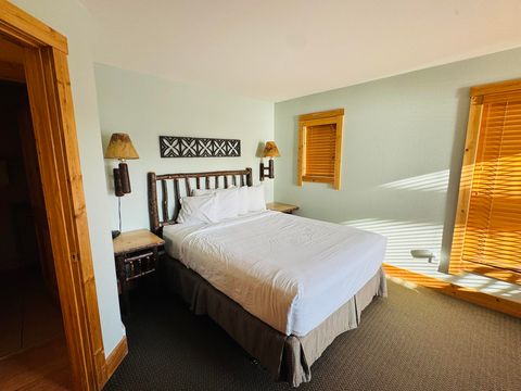 Tiny photo for 520 Fjord Tr, Beaver Bay, MN 55601 (MLS # 6123437)