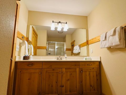 Tiny photo for 520 Fjord Tr, Beaver Bay, MN 55601 (MLS # 6123437)