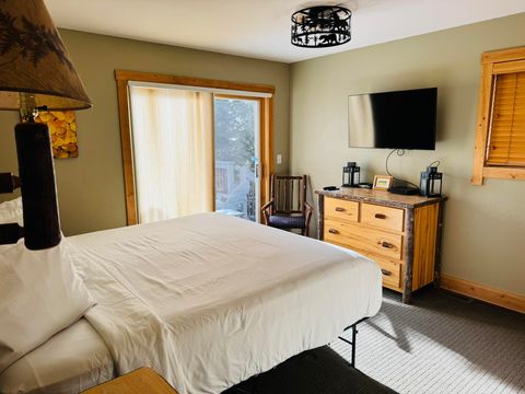 Tiny photo for 520 Fjord Tr, Beaver Bay, MN 55601 (MLS # 6123437)