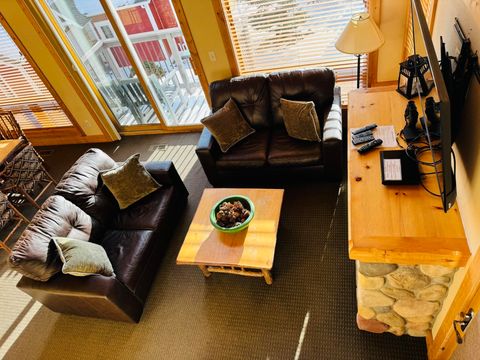 Tiny photo for 520 Fjord Tr, Beaver Bay, MN 55601 (MLS # 6123437)