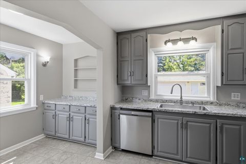 Tiny photo for 2601 Piedmont Ave, Duluth, MN 55811 (MLS # 6126859)