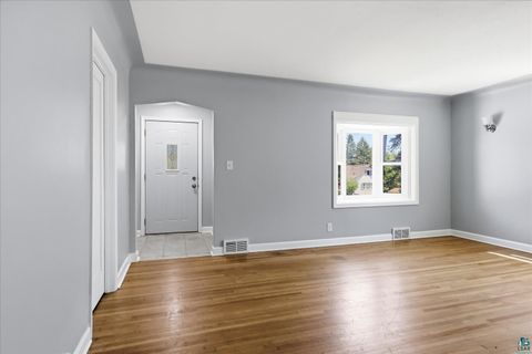 Tiny photo for 2601 Piedmont Ave, Duluth, MN 55811 (MLS # 6126859)