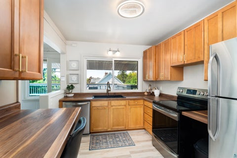 Tiny photo for 225 N 26th Ave E Ave, Duluth, MN 55812 (MLS # 6126479)