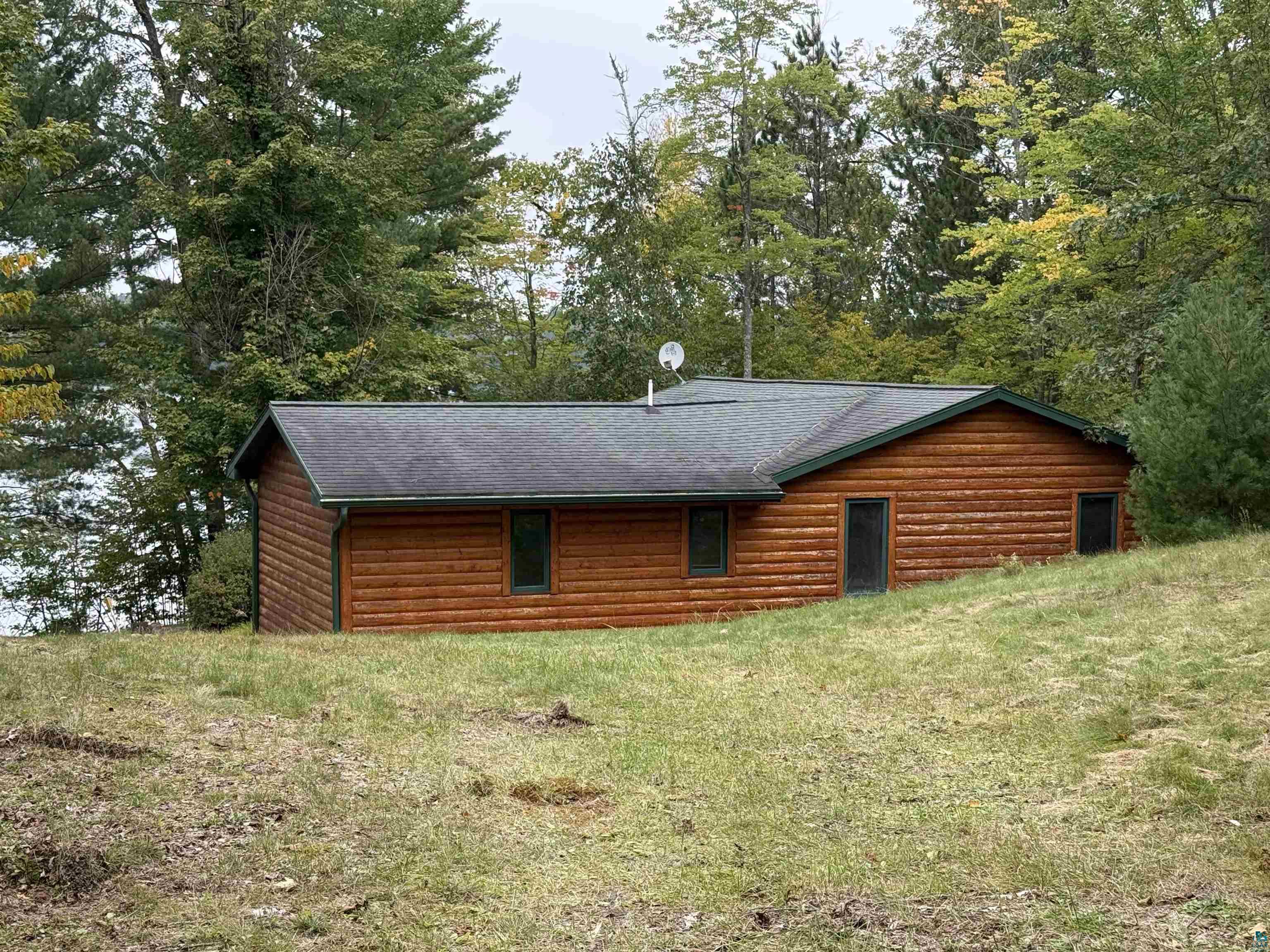 63380 Trout Lake Rd