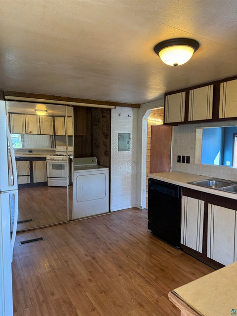 Tiny photo for 11086 Highway 2, Floodwood, MN 55736 (MLS # 6128357)