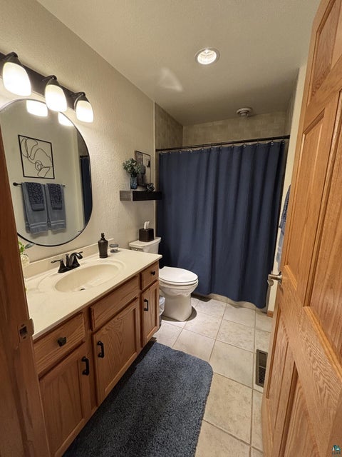 Tiny photo for 1142 Como Ave #N/A, Duluth, MN 55811 (MLS # 6127571)