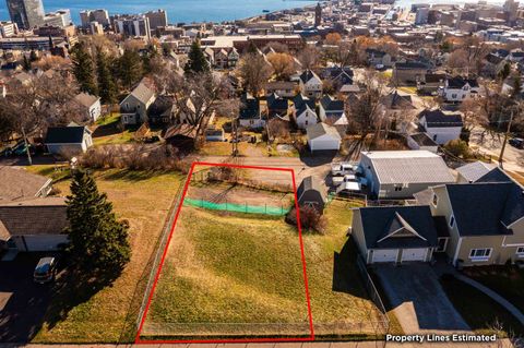 Tiny photo for XXX E 9th St, Duluth, MN 55811 (MLS # 6122951)