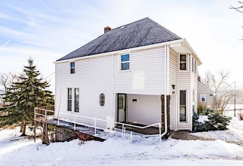 Tiny photo for 1812 W 3rd St, Duluth, MN 55806 (MLS # 6123299)