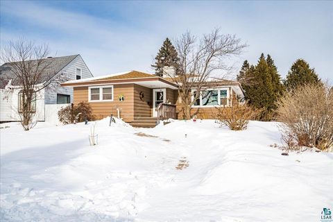 Tiny photo for 601 12th Ave, Two Harbors, MN 55616 (MLS # 6123471)