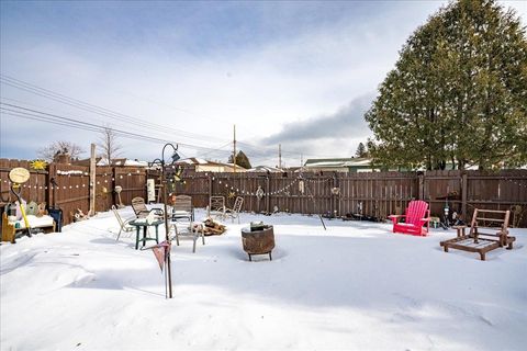 Tiny photo for 601 12th Ave, Two Harbors, MN 55616 (MLS # 6123471)