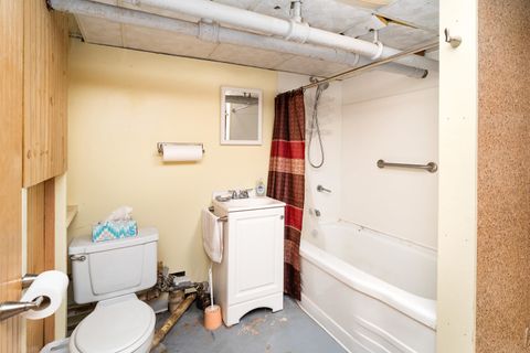 Tiny photo for 2101 E 1st St, Duluth, MN 55812 (MLS # 6122223)