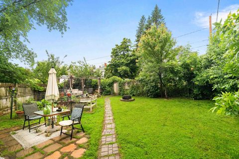 Tiny photo for 2101 E 1st St, Duluth, MN 55812 (MLS # 6122223)