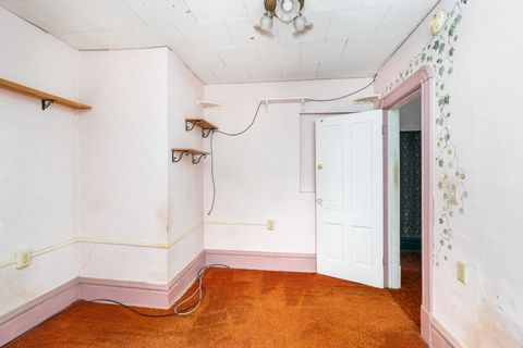 Tiny photo for 2101 E 1st St, Duluth, MN 55812 (MLS # 6122223)