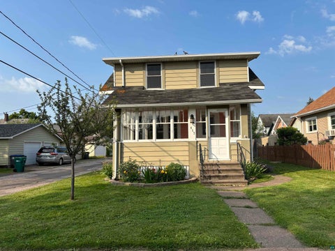 Photo of 417 N 38th Ave W Ave, Duluth, MN 55807 (MLS # 6127005)