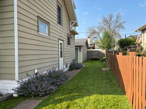 Tiny photo for 417 N 38th Ave W Ave, Duluth, MN 55807 (MLS # 6127005)