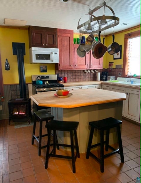 Tiny photo for 243 Riverview St, Knife River, MN 55609 (MLS # 6126489)