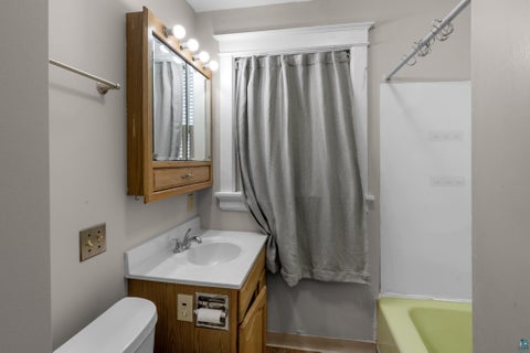 Tiny photo for 1928 E 5th St, Duluth, MN 55812 (MLS # 6127880)