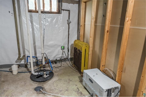 Tiny photo for 1928 E 5th St, Duluth, MN 55812 (MLS # 6127880)