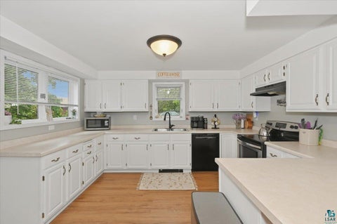Tiny photo for 2022 W 7th St, Duluth, MN 55806 (MLS # 6125949)