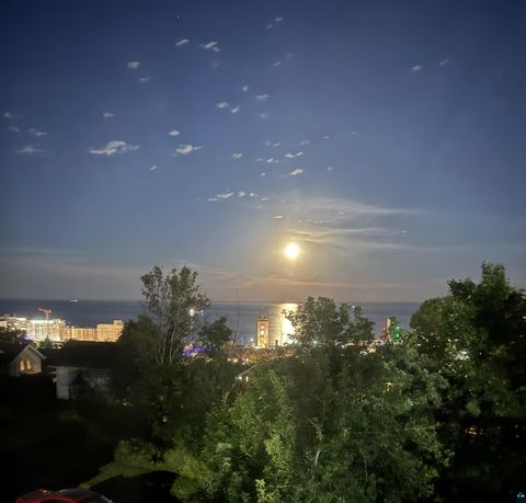 Tiny photo for 2022 W 7th St, Duluth, MN 55806 (MLS # 6125949)
