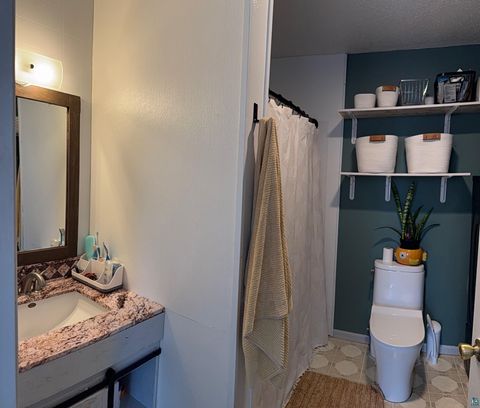 Tiny photo for 516 Elk St, Duluth, MN 55803 (MLS # 6124411)