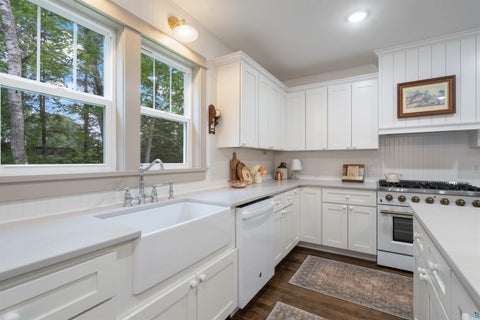 Tiny photo for 3228 Lindahl Rd, Duluth, MN 55810 (MLS # 6127629)