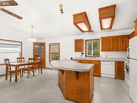 Tiny photo for 63 S Elder Dr, Duluth, MN 55810 (MLS # 6123666)