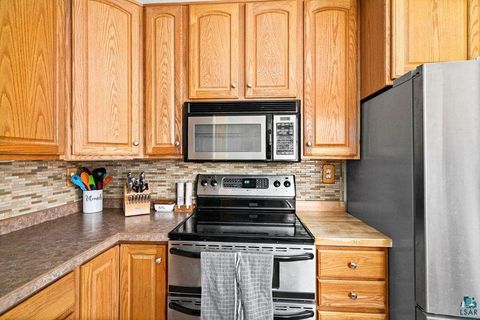 Tiny photo for 3045 Hutchinson Rd, Duluth, MN 55811 (MLS # 6125347)