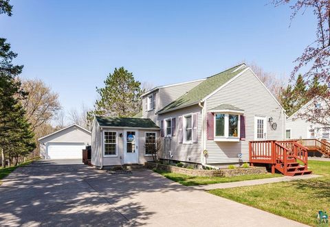 Photo of 3045 Hutchinson Rd, Duluth, MN 55811 (MLS # 6125347)