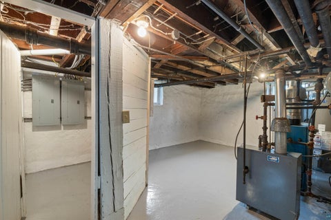 Tiny photo for 1415 E 4th St, Duluth, MN 55805 (MLS # 6128191)