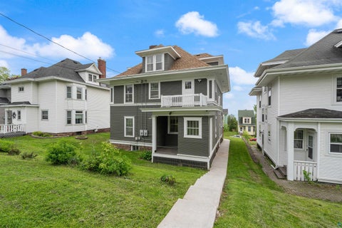 Tiny photo for 1415 E 4th St, Duluth, MN 55805 (MLS # 6128191)