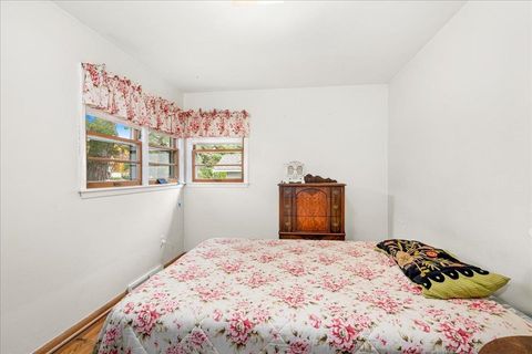 Tiny photo for 4520 Oakley St, Duluth, MN 55804 (MLS # 6122571)