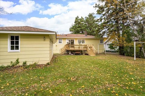 Tiny photo for 4520 Oakley St, Duluth, MN 55804 (MLS # 6122571)