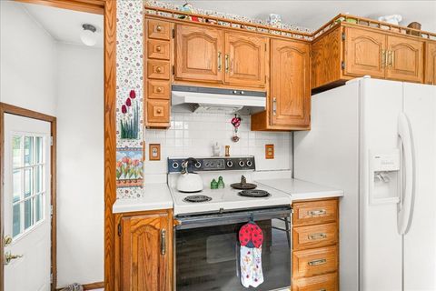 Tiny photo for 4520 Oakley St, Duluth, MN 55804 (MLS # 6122571)