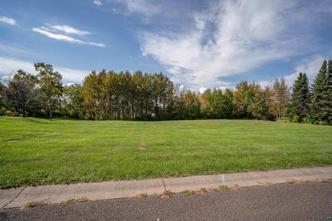 Tiny photo for 2 Beacon Ln, Superior, WI 54880 (MLS # 6128310)